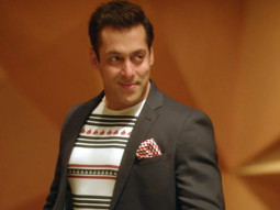 Salman Khan-Nicole Saba In ‘Splash Fashions’ Ad