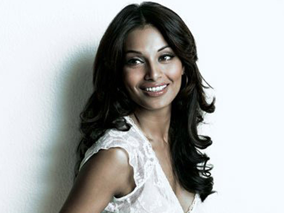bipasha basu 102
