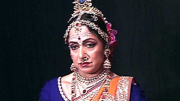 Hema Malini Performs On The Occasion Of Janmashtami