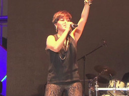 Sunidhi Chauhan Sings ‘Desi Girl’ At Channel V Indiafest in Goa
