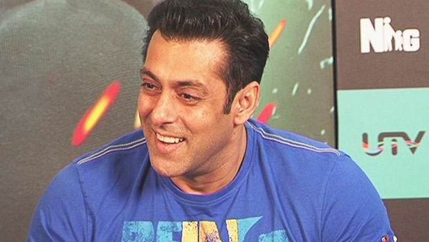 Salman Hangs Out With Media Part – 3
