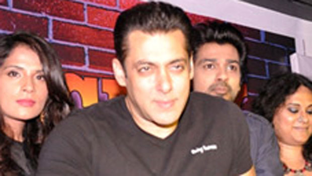 “Amitabh Bachchan, Shah Rukh Khan Ko Bulana Chahiye Tha…”: Salman Khan