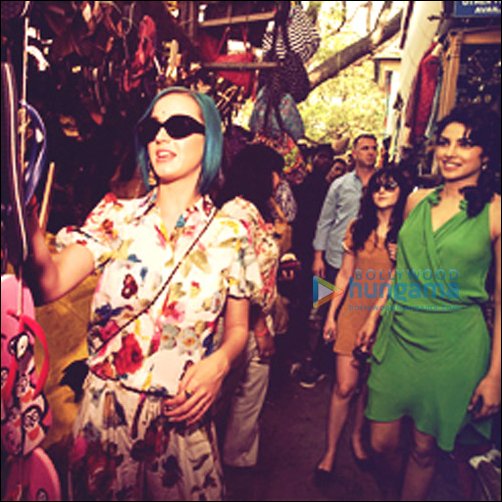 check out priyanka bonds with katy perry 4