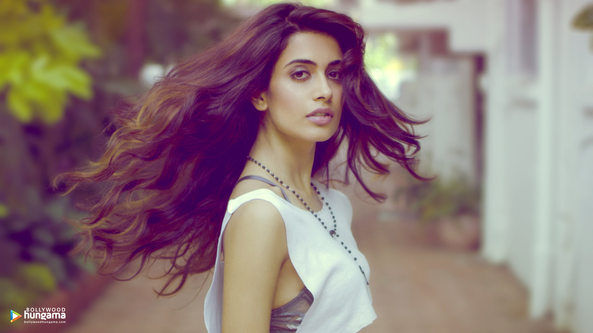 Sarah Jane Dias Sarah Jane Dias