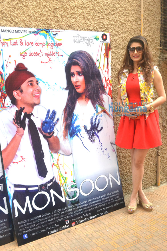 the sikh community protests against the film monsoon 7