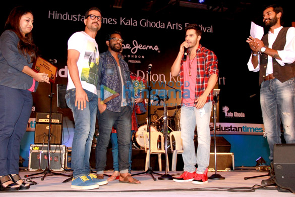 varun dhawan promotes badlapur at kala ghoda festival 5