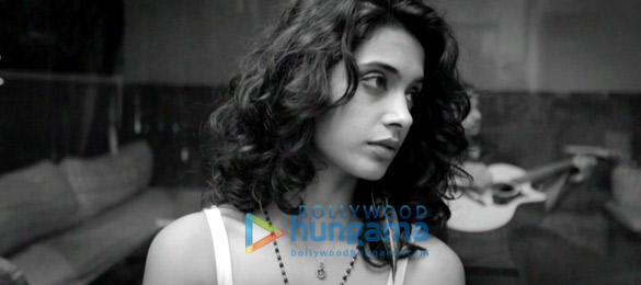 sarah jane dias 70