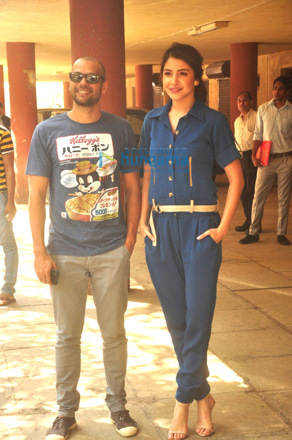anushka sharma neil bhoopalam promote nh10 at red fm 93 5 7