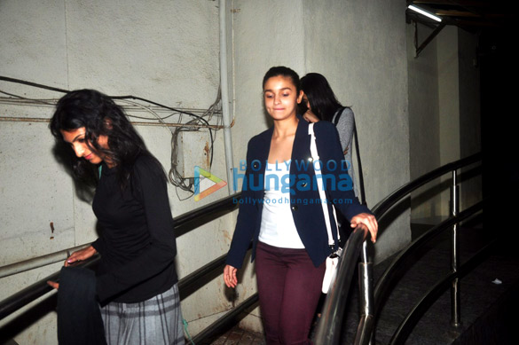 alia bhatt sidharth malhotra anushka sharma snapped post badlapur screening 2