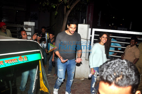 alia bhatt sidharth malhotra anushka sharma snapped post badlapur screening 9