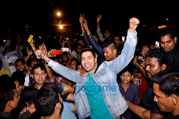 varun dhawan meets his fans at the screening of badlapur at gaiety 6