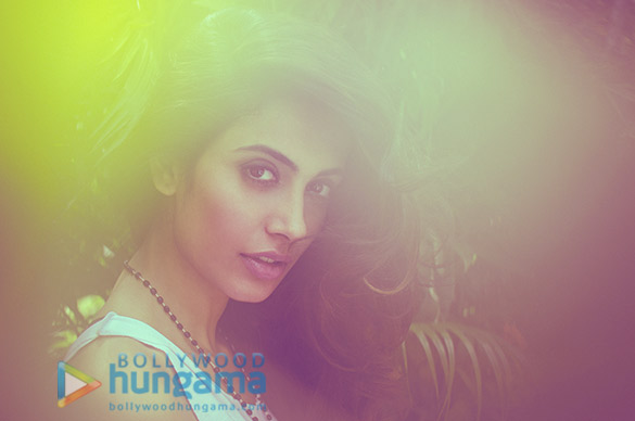 sarah jane dias 72