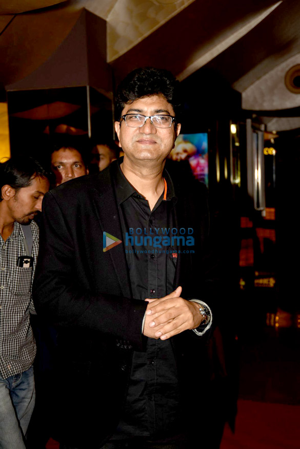 aamir khan graces the trailer launch of margarita with a straw 12