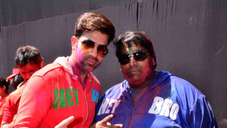 Sunny Leone, Rakhi Sawant, Urvashi Rautela, Sonali Raut Sizzle At ‘Zoom Holi Party 2015’