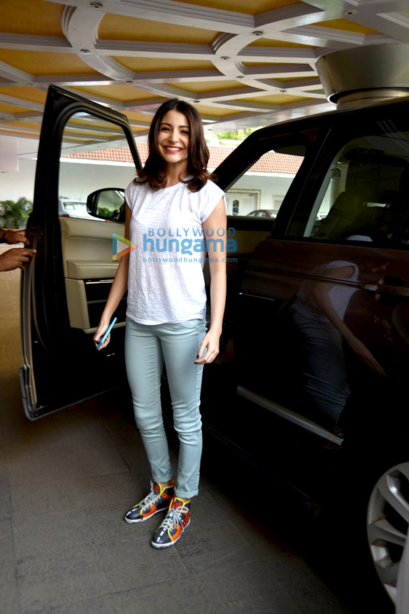 anushka sharma snapped in customized nh10 shoes 3