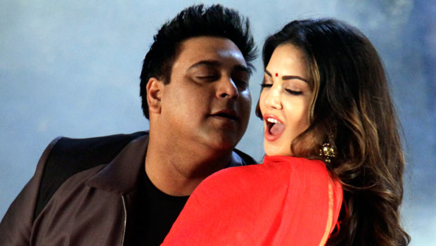 ‘Kuch Kuch Locha Hai’ Blog: Making Of ‘Aao Na’