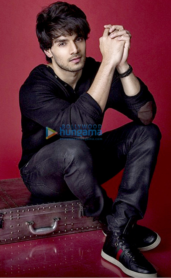 sooraj pancholi 8