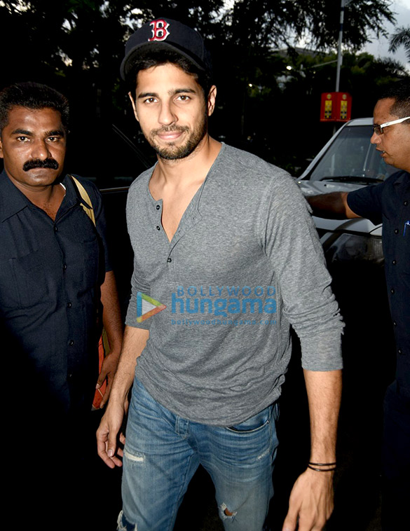 sidharth malhotra fawad khan enroute to coimbatore for kapoor sons shoot 6