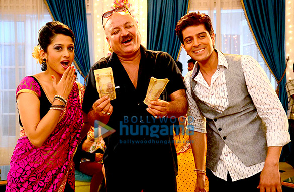 lakhon hain yahan dilwale 29