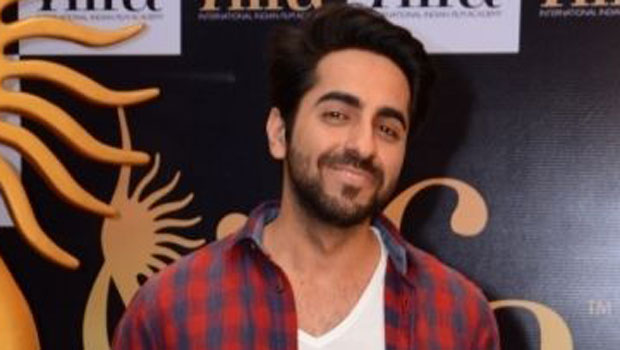 “We’ll Twist The Lyrics Of Chittiyaan Kalaiyaan, Baby Doll At IIFA Rocks”:  Ayushmann Khurrana
