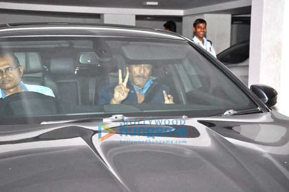akshay kumar sidharth malhotra grace karan johars bash for brothers 5