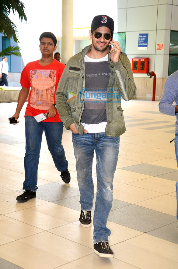 sidharth malhotra returns from kapoor sons shoot 4