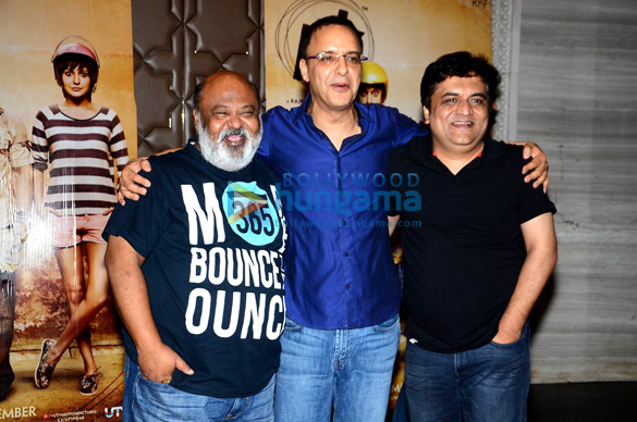 bollywood biggies grace the success bash of pk 26