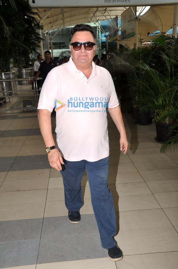 rishi kapoor returns back from the shoot of kapoor sons 6