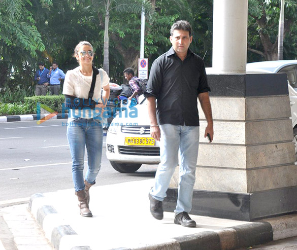 alia bhatt snapped enroute to coimbatore to shoot kapoor sons 8