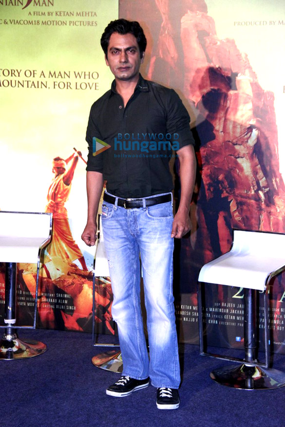 first look launch of manjhi the mountain man 5