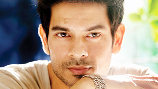 “Madhur Bhandarkar Has A Very Clear Vision Of What He Wants”: Keith Sequeira