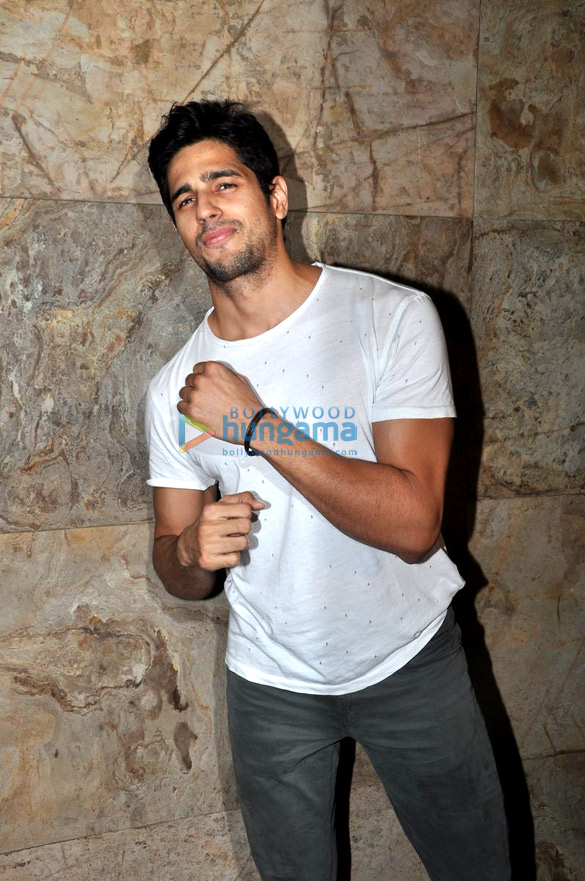 ranbir kapoor katrina kaif sidharth malhotra alia bhatt grace the screening of brothers 13