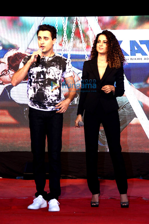 promotion of katti batti at umang festival 2015 12