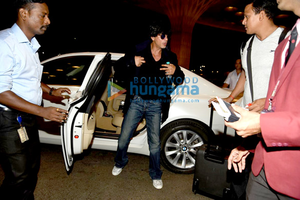 shah rukh khan kajol rohit shetty depart for dilwale song shoot in iceland 15