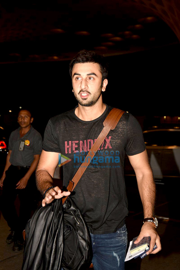 ranbir kapoor leaves for ae dil hai mushkil shoot in london 12