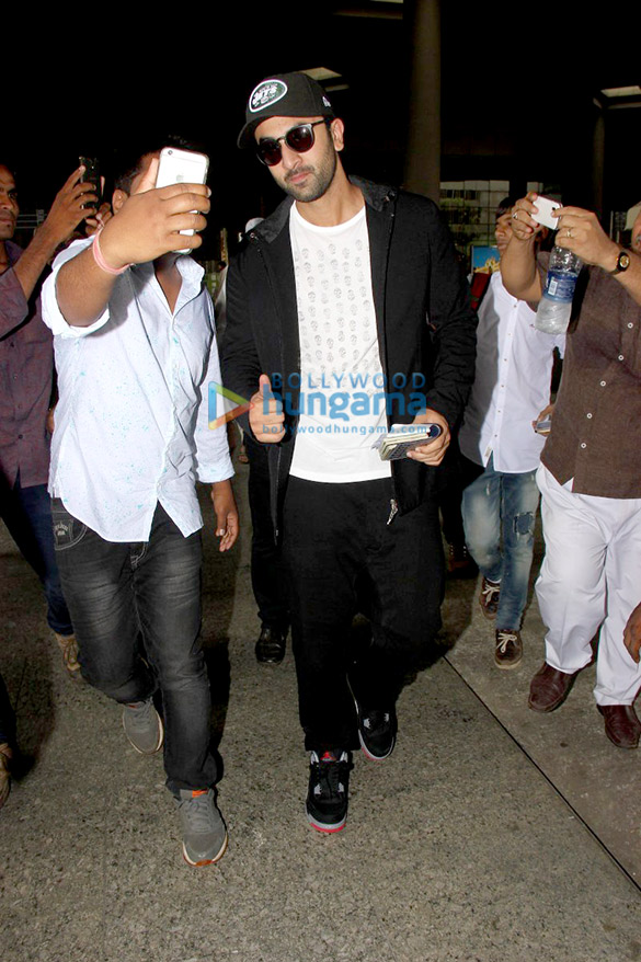 ranbir kapoor comes back from ae dil hai mushkil shoot 11