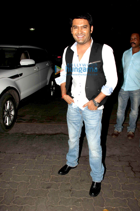 special screening of kis kisko pyaar karoon 8