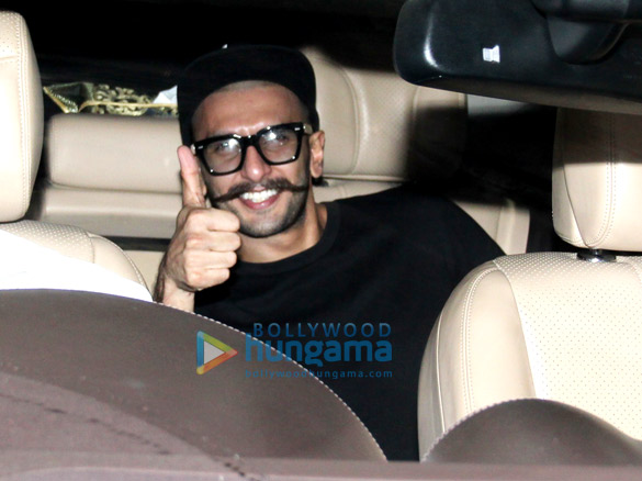 special screening of kis kisko pyaar karoon 9
