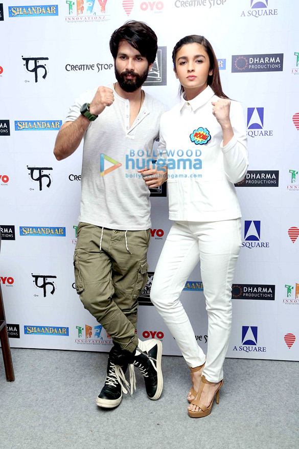 shahid kapoor alia bhatt grace the media meet of shaandaar in delhi 6