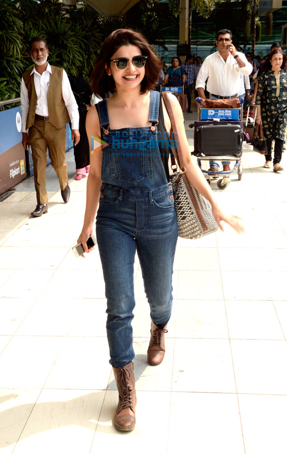 prachi desai snapped returning from the shoot of rock on 2 2