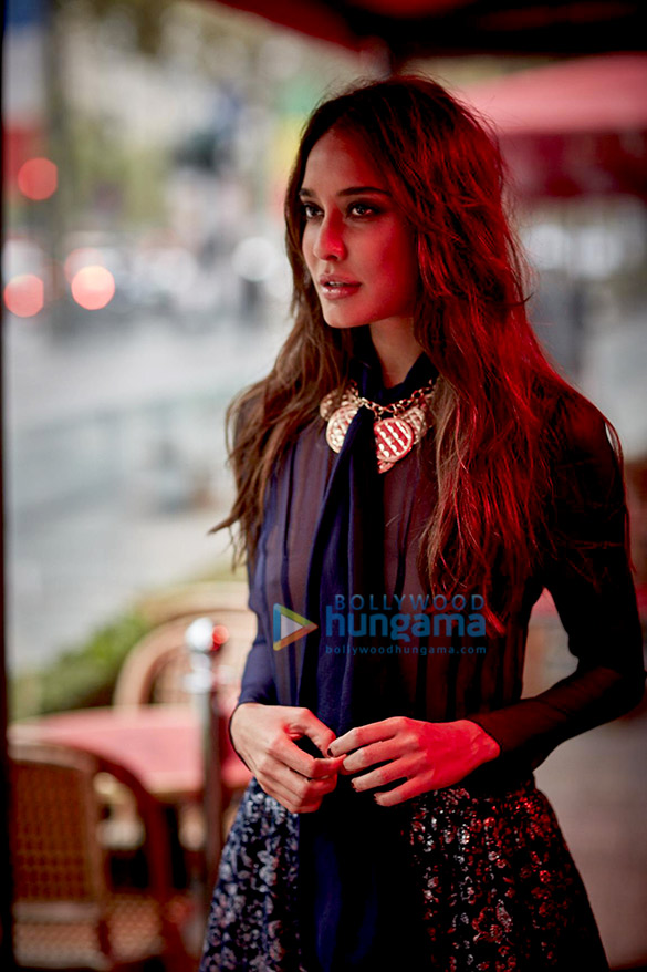 lisa haydon 61