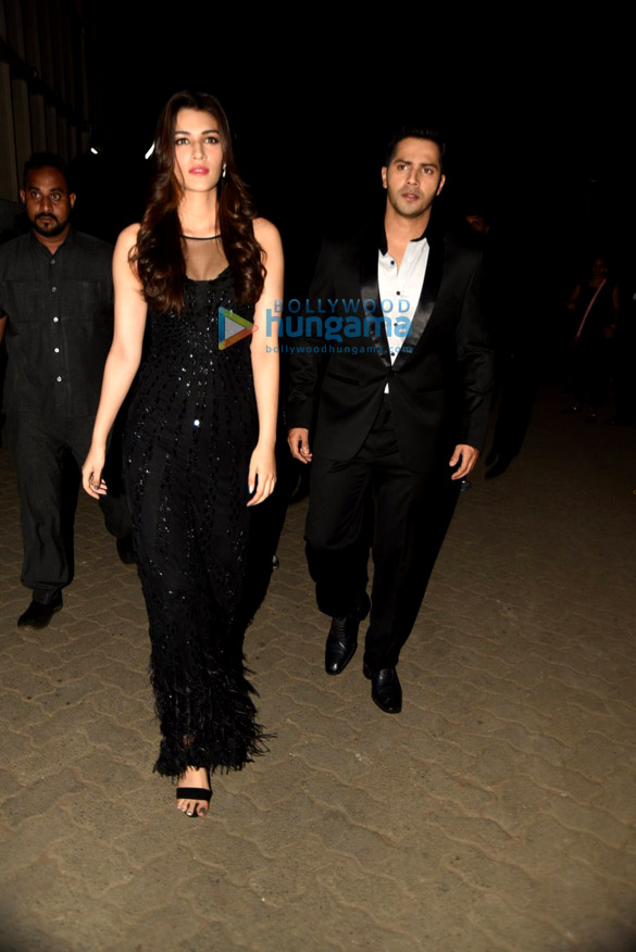 varun dhawan kriti sanon kajol snapped at dilwale promotion 7