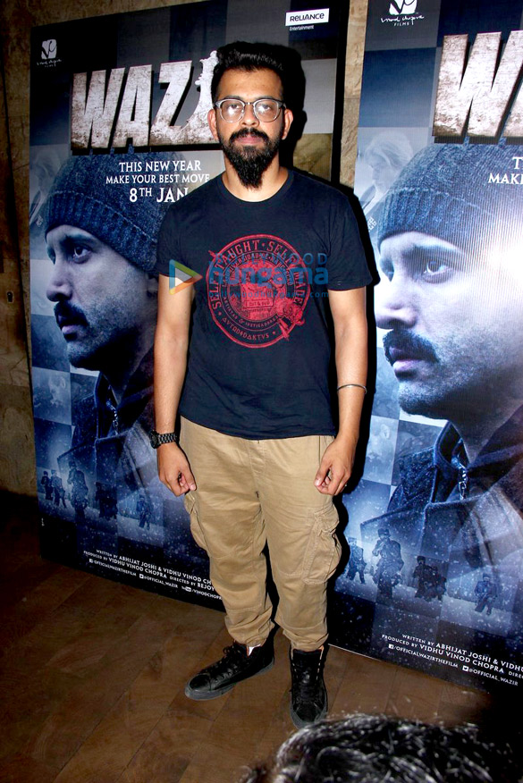 farhan akhtar aditi rao hydari snapped at wazir trailer launch 14