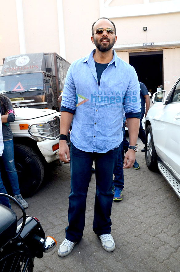 shah rukh khan rohit shetty snapped promoting dilwale 7