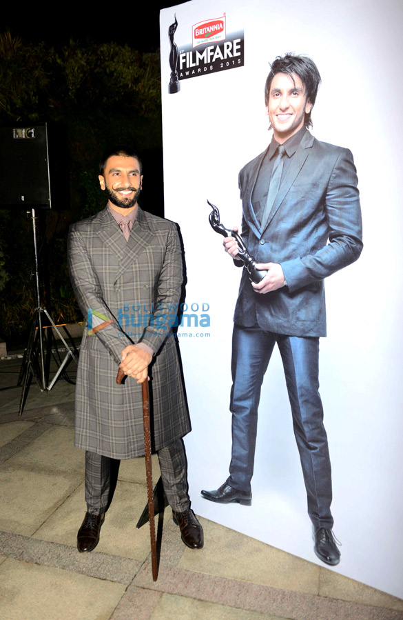 ranveer singh deepika padukone at the 61st britannia filmfare awards 2015 press announcement 11