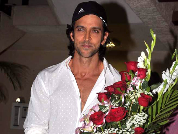 hrithiks 38th birthday celebration with media 11