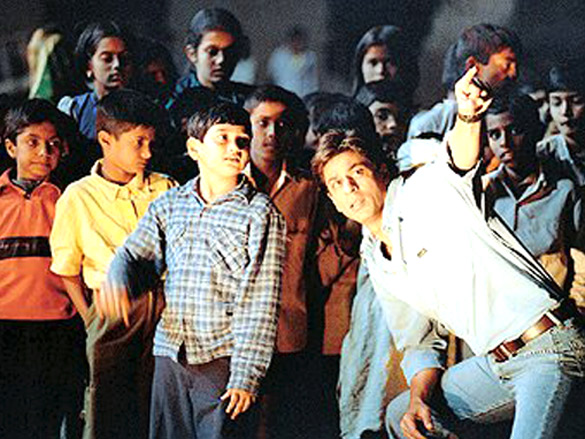swades movie still 5