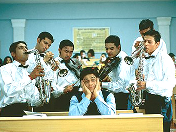 main hoon na movie still 10
