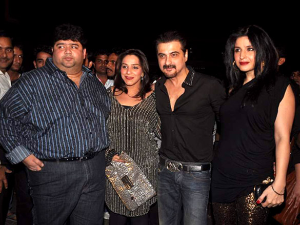 celebs at sanjay dutts success bash for agneepath 47