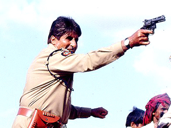 khakee movie still 52